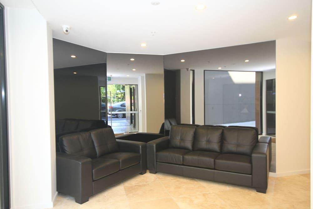 Rnr Serviced Apartments North Melbourne Exterior foto